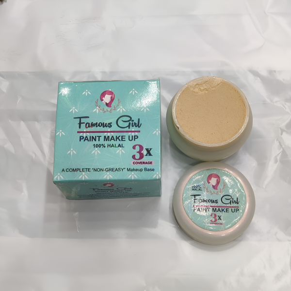 Famous Girl 30ml Base – All-Day Hydration with a Silky, Poreless Finish