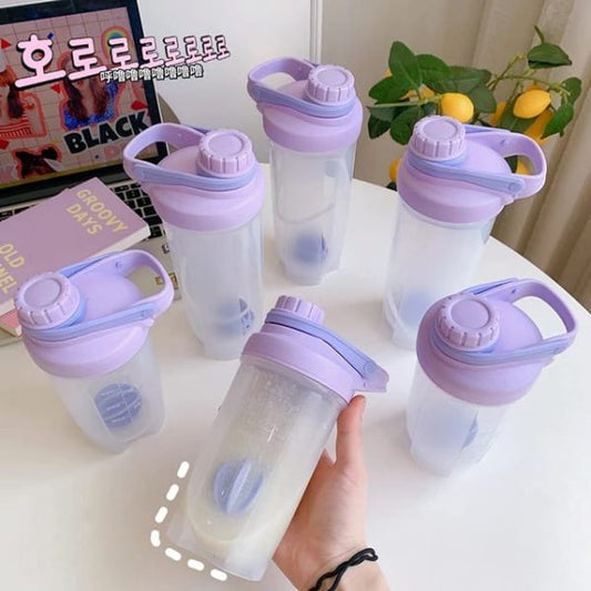 Gym Shaker Bottle for Protein & Supplements – 700ml Capacity (Random Color)